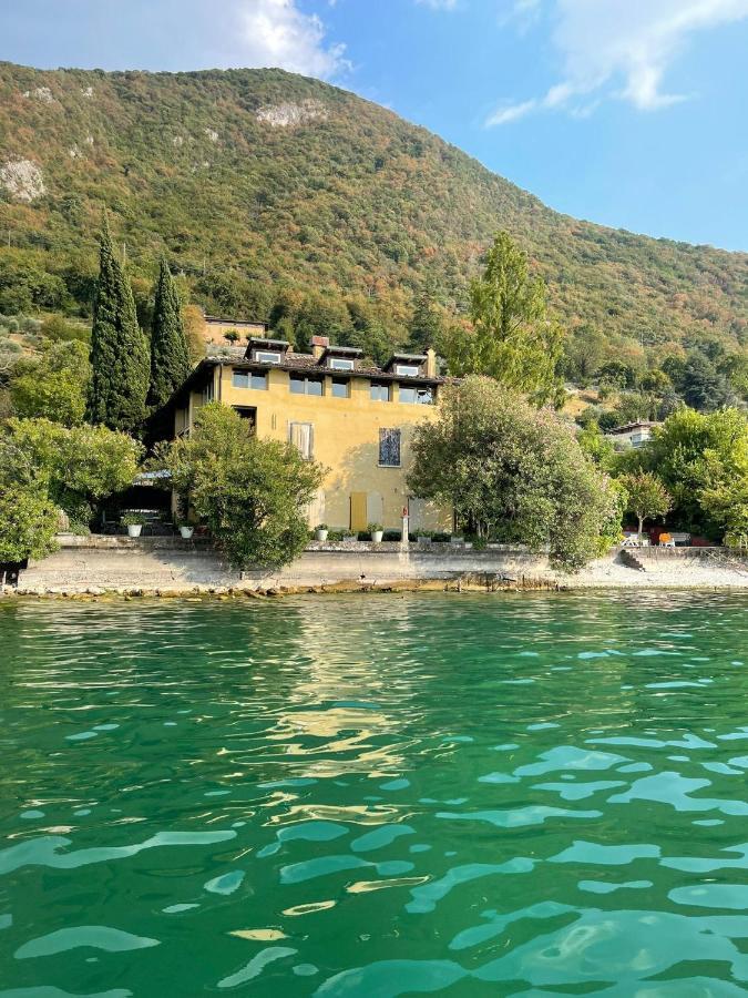 L'Oleandro Sul Lago D'Iseo B&B 술자노 외부 사진