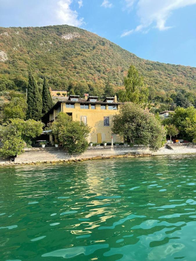 L'Oleandro Sul Lago D'Iseo B&B 술자노 외부 사진