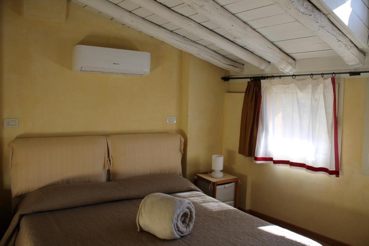 L'Oleandro Sul Lago D'Iseo B&B 술자노 외부 사진